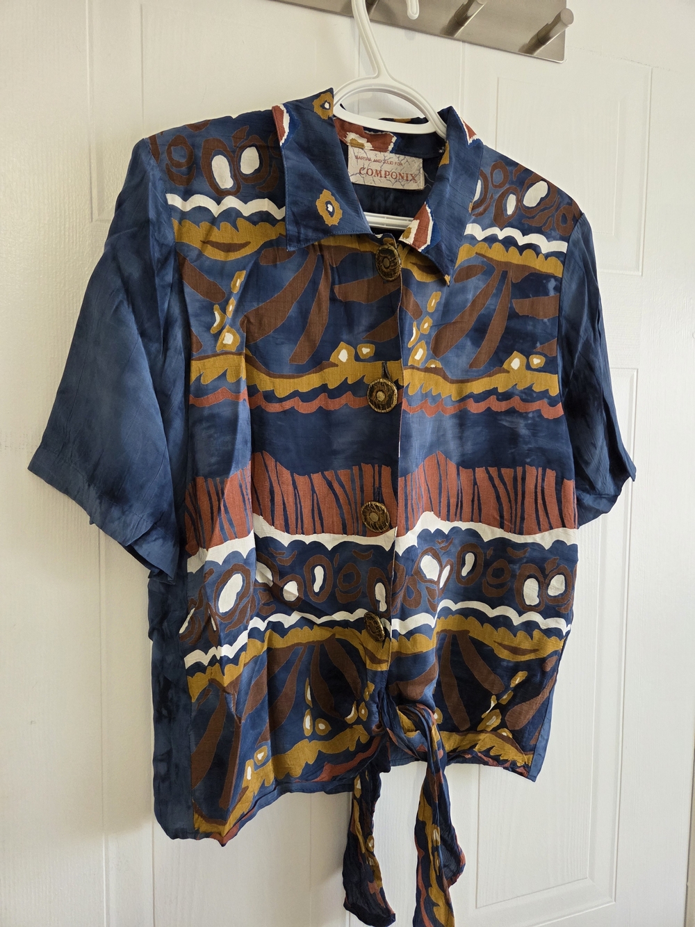 Vintage printed blouse with a bold, artistic feel Medium-Large